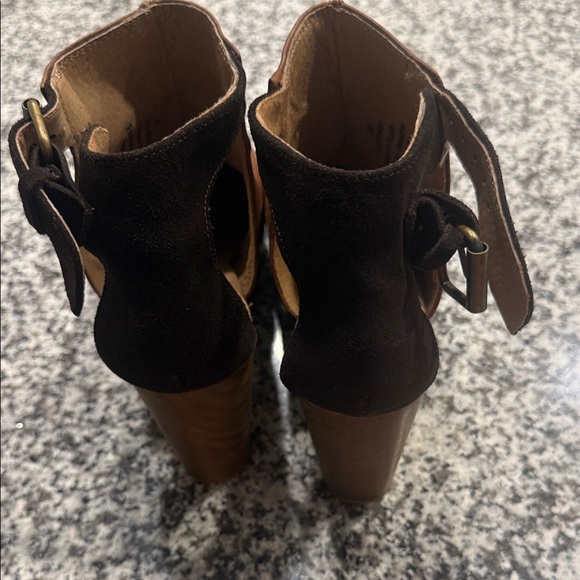 Free People Tan and Brown Mules - Picture 9 of 10